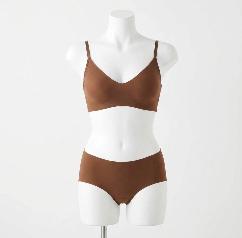 NEW COMMANDO butter bralette in cinnamon